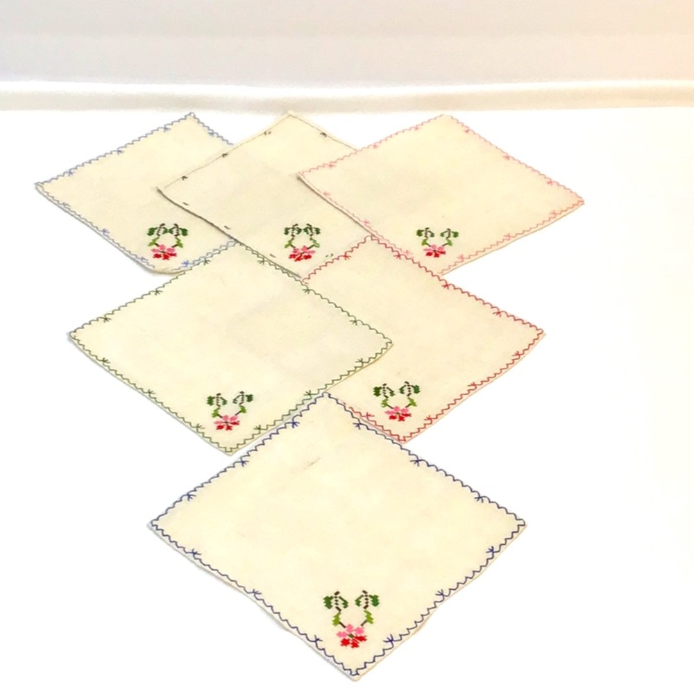 1950’s era hand embroidered linen napkins